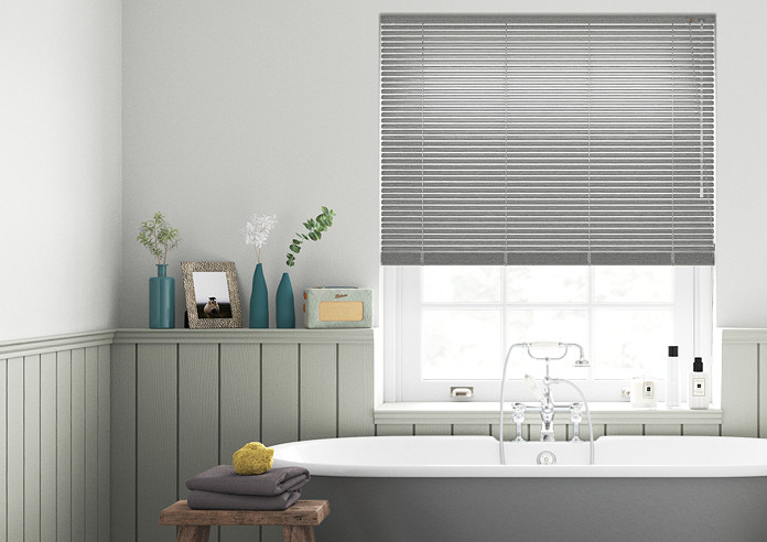 Wood Effect, Grey Pine - Venetian Blind - Image 3